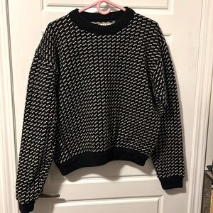 L.L. Bean Heritage Crewneck Sweater, Made in Norway. Size LG Men’s